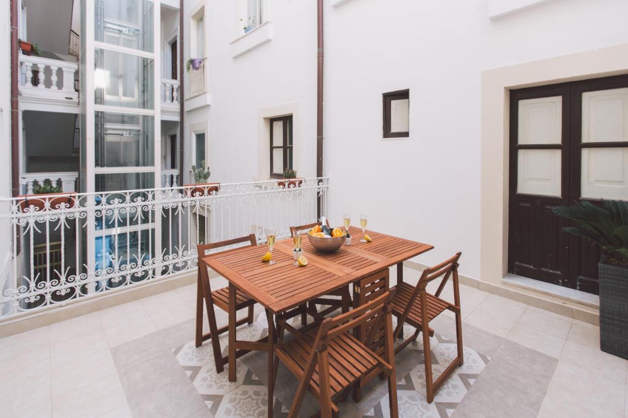 New Apartment With Patio Сиракузы Экстерьер фото